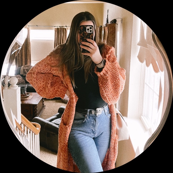 lauraadams379